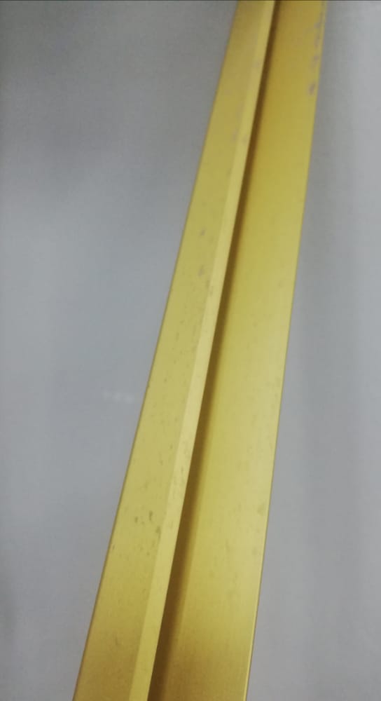 картинка PR-1345 Заканчивающий профиль на ламинат, золото анод., 2,7м от магазина ТНП